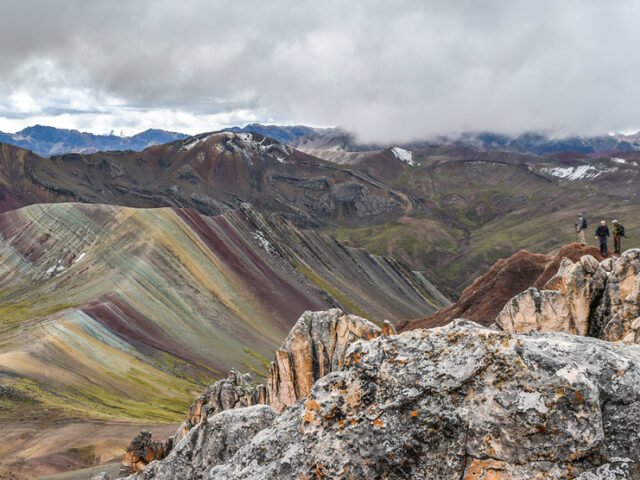 Palcoyo Rainbow Mountain tour