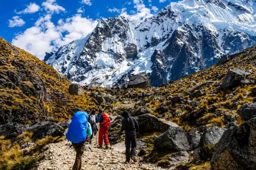 Salkantay Trek vs Inca Trail, trekkers on the Salkantay route through the Andes